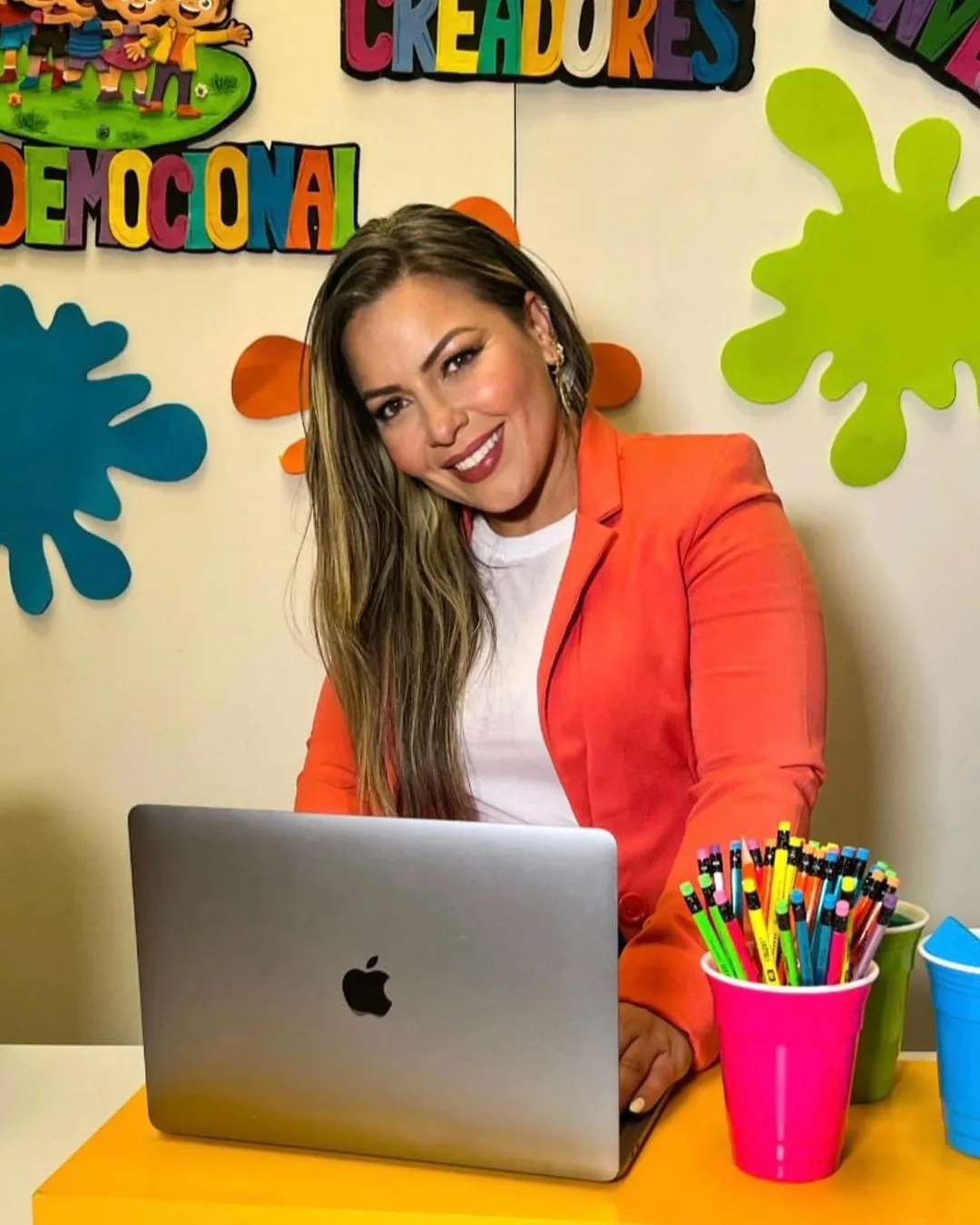 Maestra Juli